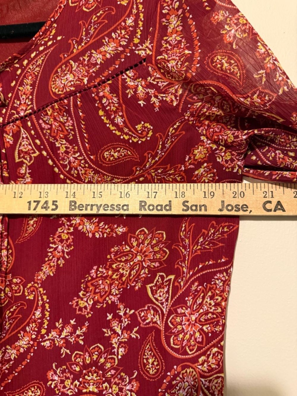 St. John's Bay Red Paisley Tie-Neck Blouse  M - Picture 6 of 9